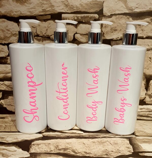 Glossy 500ml personalised white pump bottles - Image 3